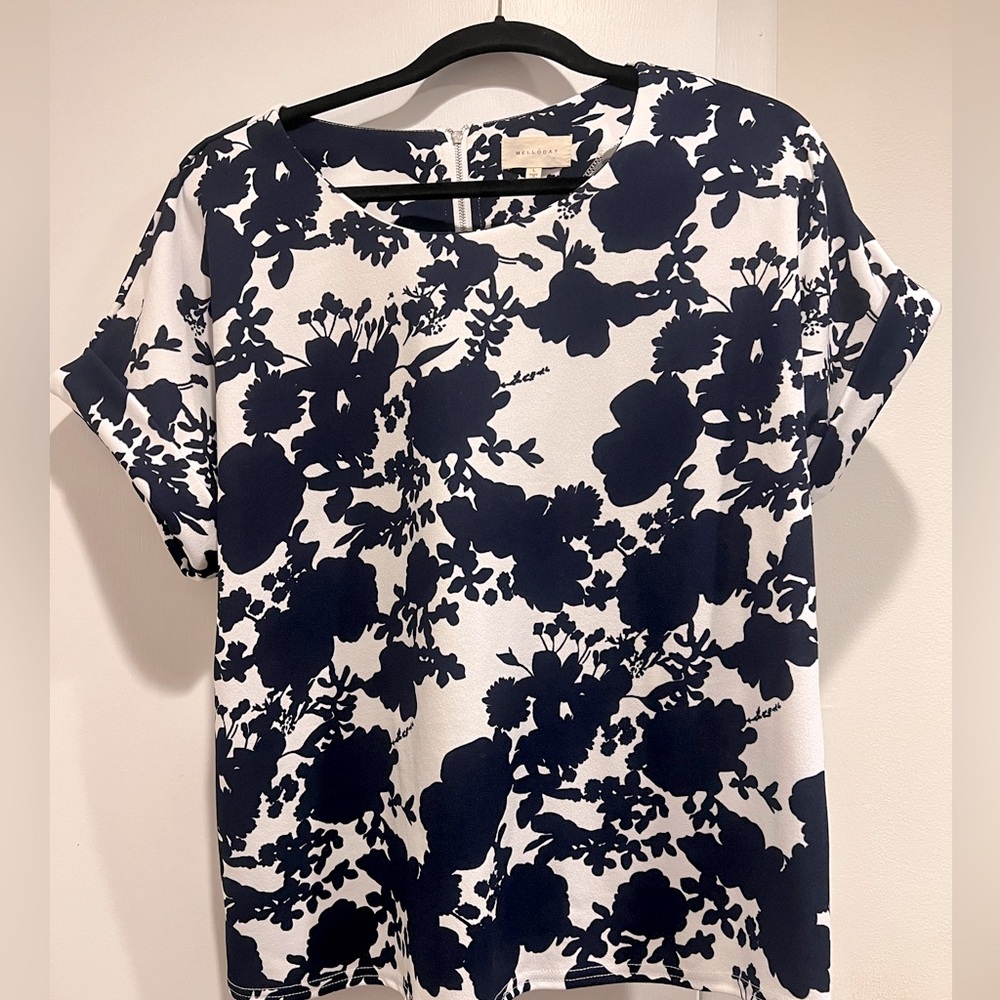 Melloday Blouse. Navy and white.